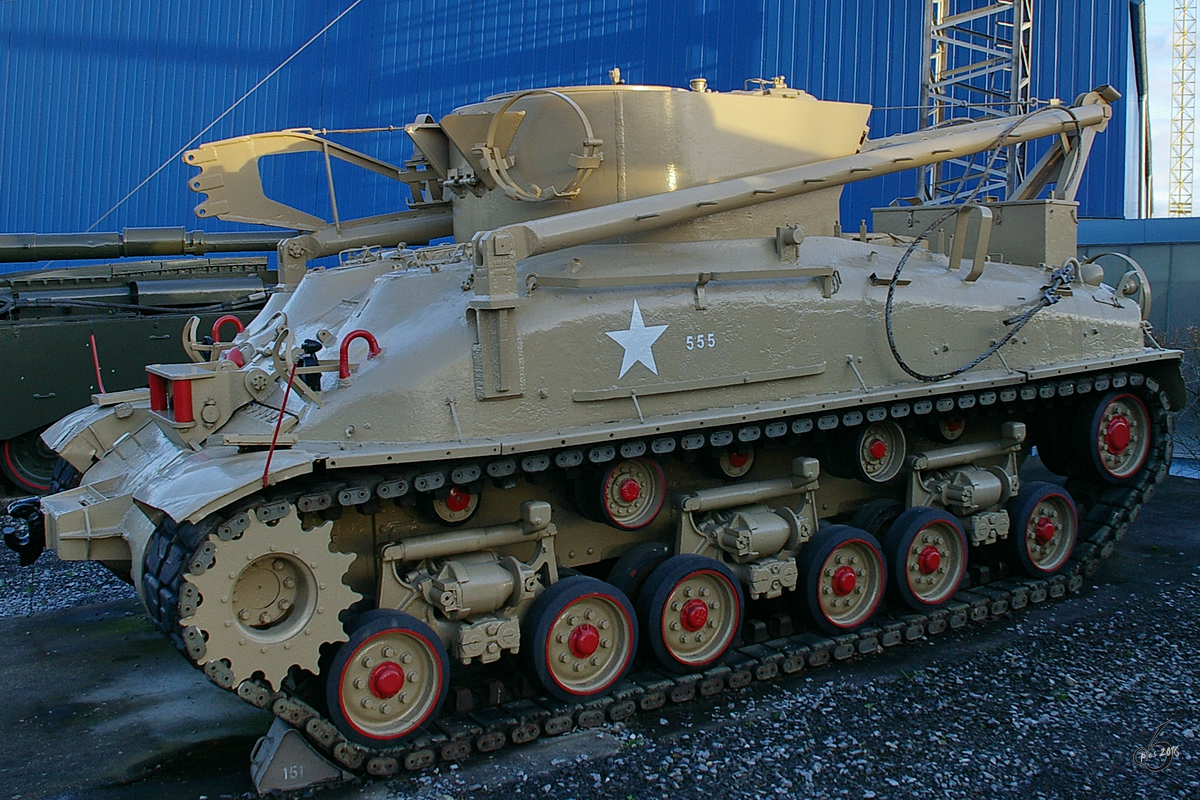 Ein Bergepanzer M32 Sherman im Auto- und Technikmuseum Sinsheim. (Januar 2007)