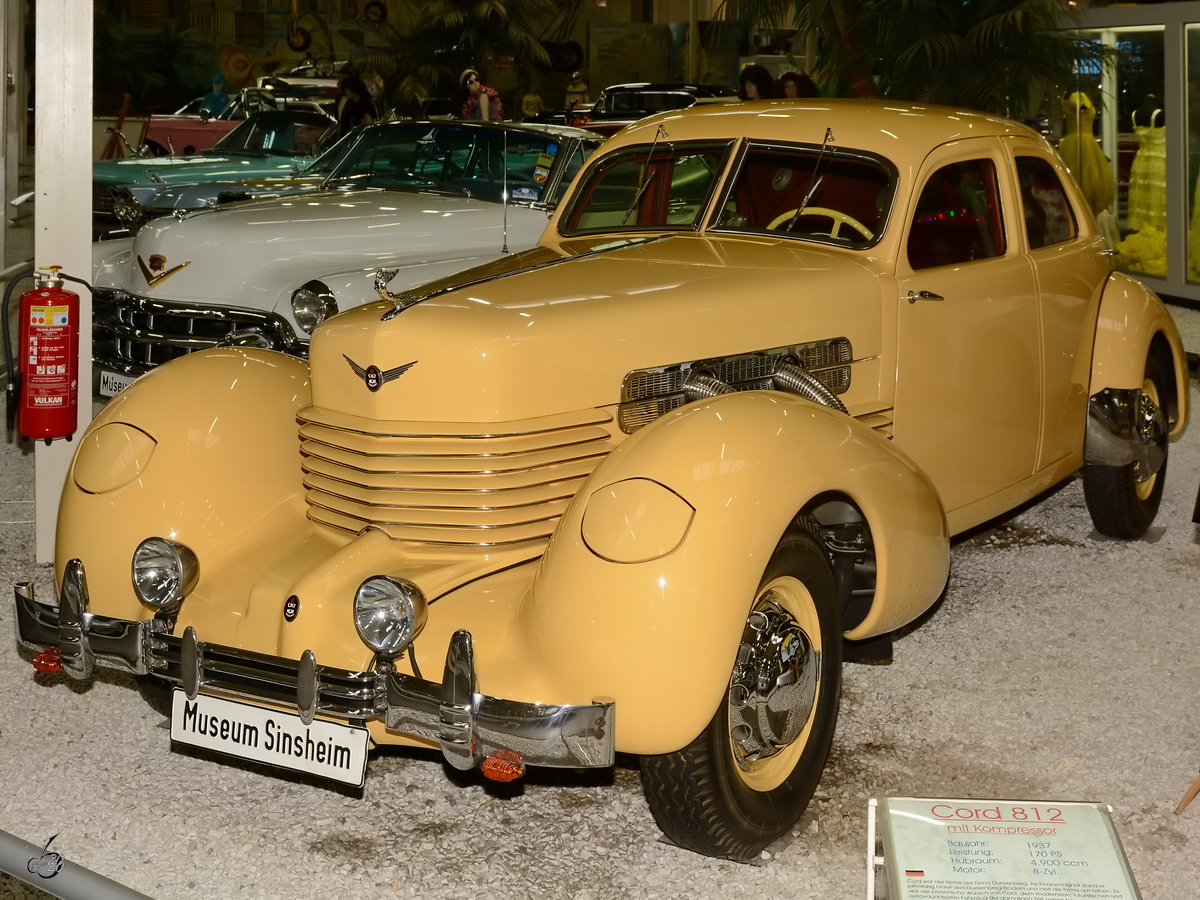 Ein Cord 812 aus dem Jahre 1937 war im Auto- und Technikmuseum Sinsheim zu bewundern. (Dezember 2014)