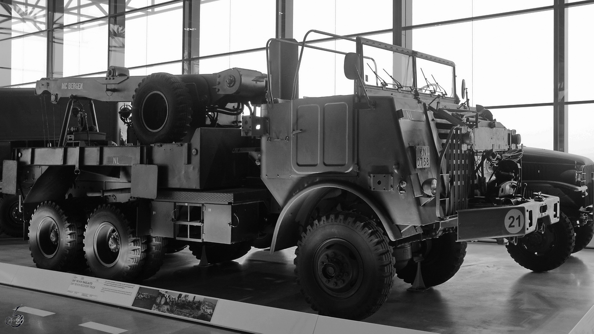 Ein DAF YB 616 Bergefahrzeug stand Ende Dezember 2016 im Nationalen Militärmuseum Soesterberg.