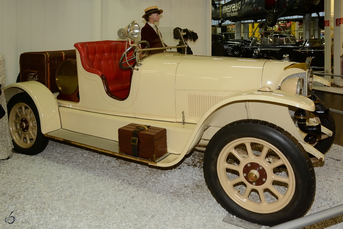 Ein Fiat 510 von 1919. (Auto- und Technikmuseum Sinsheim, Dezember 2014)