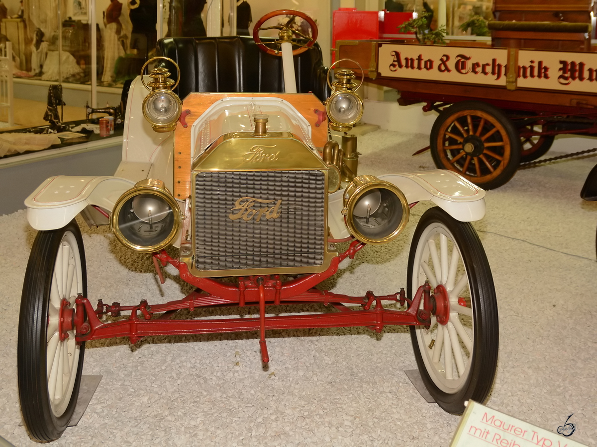 Ein Ford Model T Speedster von 1912 war im Dezember 2014 im Auto- und Technikmuseum Sinsheim zu sehen.