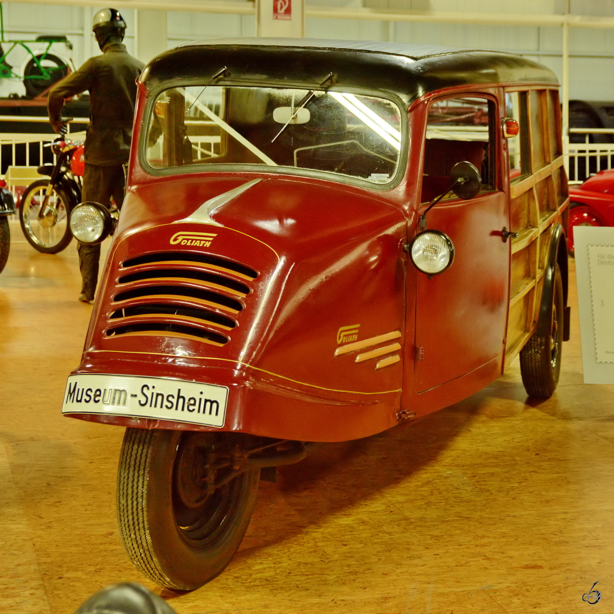 Ein Goliath GD 750 konnte Anfang Dezember 2014 im Auto- und Technikmuseum Sinsheim bewundert werden.