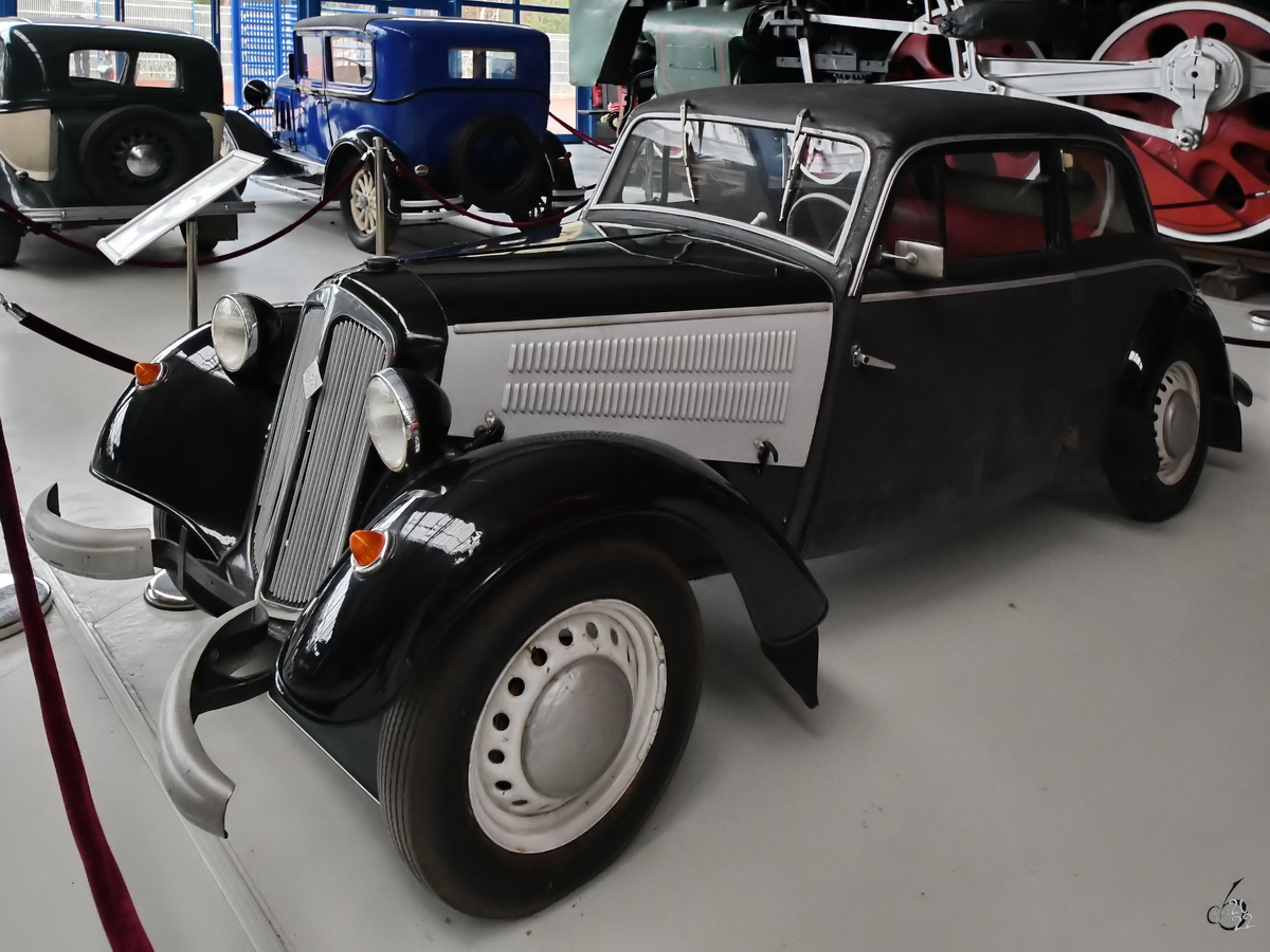 Ein IFA F8 gehört zur umfangreichen Fahrzeugsammlung im Oldtimermuseum Prora. (November 2022)