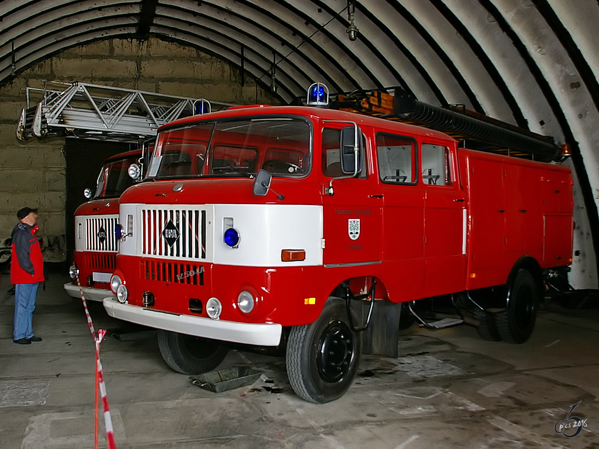 Ein IFA W50LA Feuerwehrfahrzeug auf dem Museumsgelände in Finowfurt (Mai 2006)