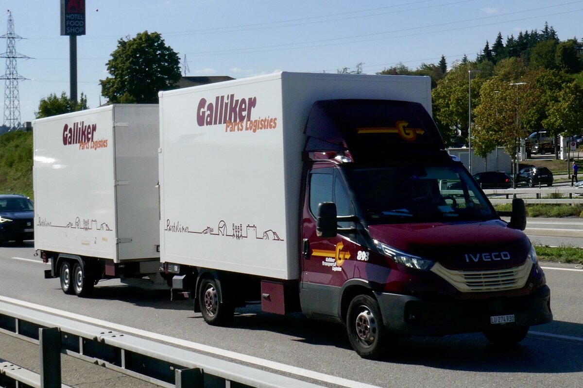 Ein Iveco Daily Mini H�ngerzug von Galliker am 11.9.26 bei Grauholz.