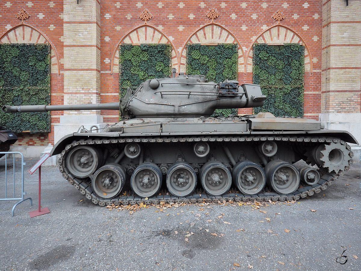Ein leichter Kampfpanzer vom Typ Caddilac M41 Walker Bulldog im Heeresgeschichtlichen Museum Wien (November 2010)