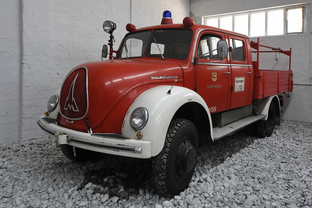 Ein Magirus-Deutz Gerätewagen (GW Wasser/Öl) im Oldtimermuseum Prora. (April 2019)