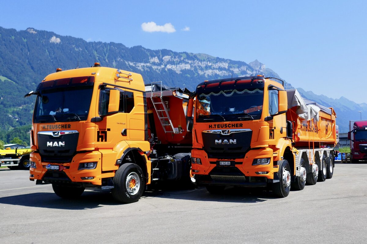 Ein MAN Kipper und mit Kipperauflieger von H. Teuscher am 27.6.26 beim Trucker Festival Interlaken.