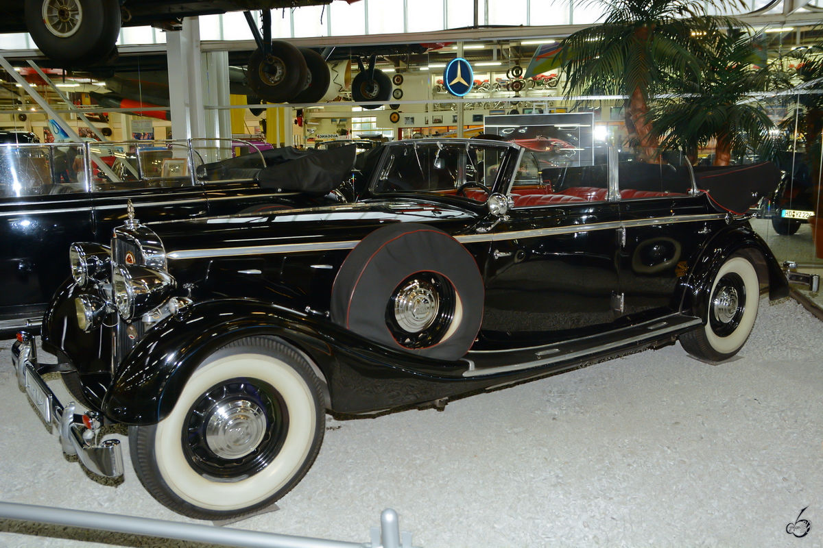 Ein Maybach SW 38 aus dem Jahr 1937 war im Dezember 2014 im Auto- und Technikmuseum Sinsheim zu sehen. 