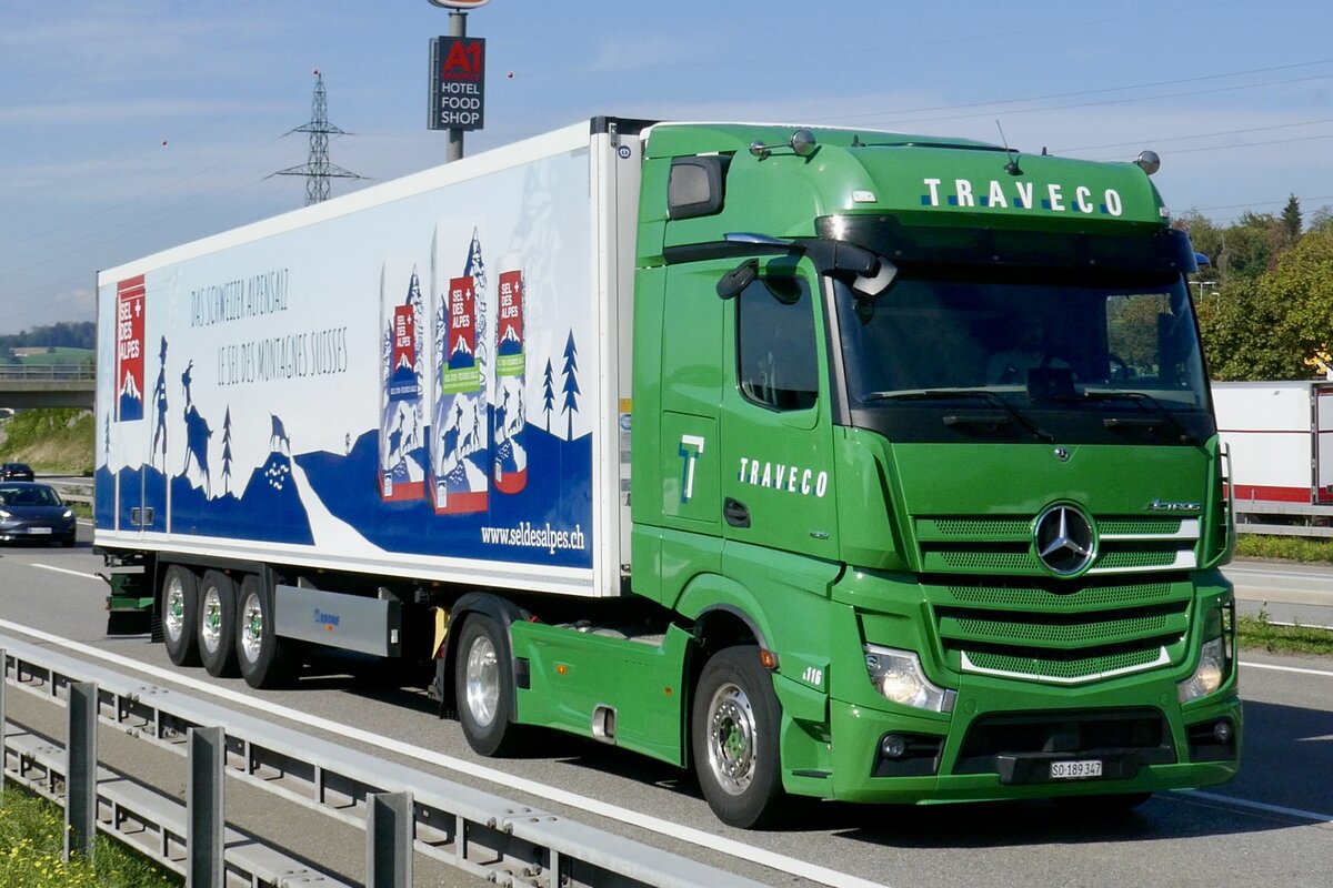 Ein MB Actros Sattelzug von Traveco am 11.9.26 bei Grauholz.