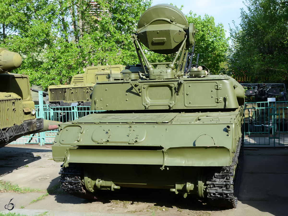 Ein mir leider unbekanntes Fahrzeug im Zentralmuseum der russischen Streitkräfte (Moskau, Mai 2016)