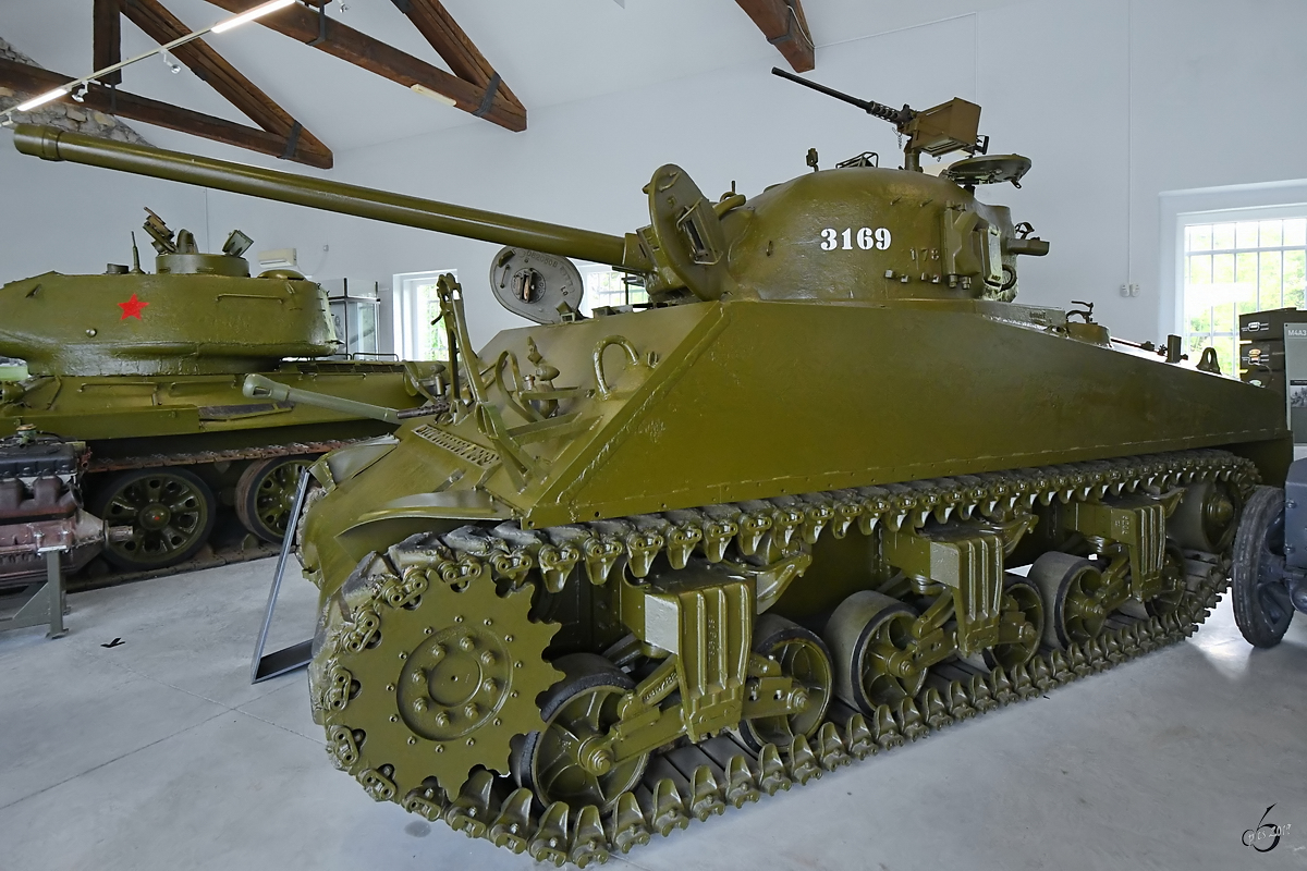 Ein mittlerer Kampfpanzer vom Typ M4A3 Sherman war Ende August 2019 im Park der Militärgeschichte in Pivka zu sehen. 