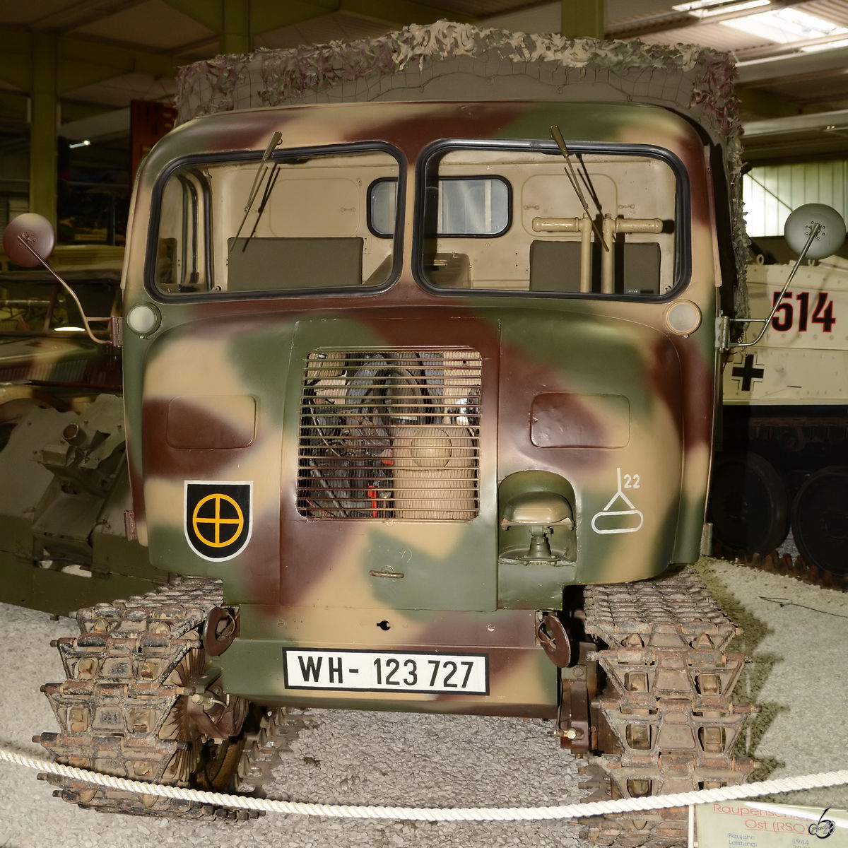Ein Raupenschlepper Ost RSO von 1944 war im Dezember 2014 im Auto- und Technikmuseum Sinsheim zu sehen. 
