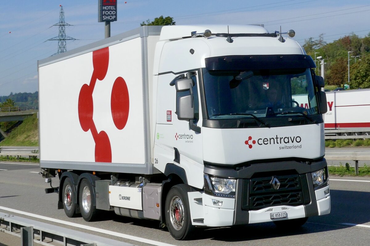 Ein Renault mit Kastenaufbau von Centravo am 11.9.26 bei Grauholz.
