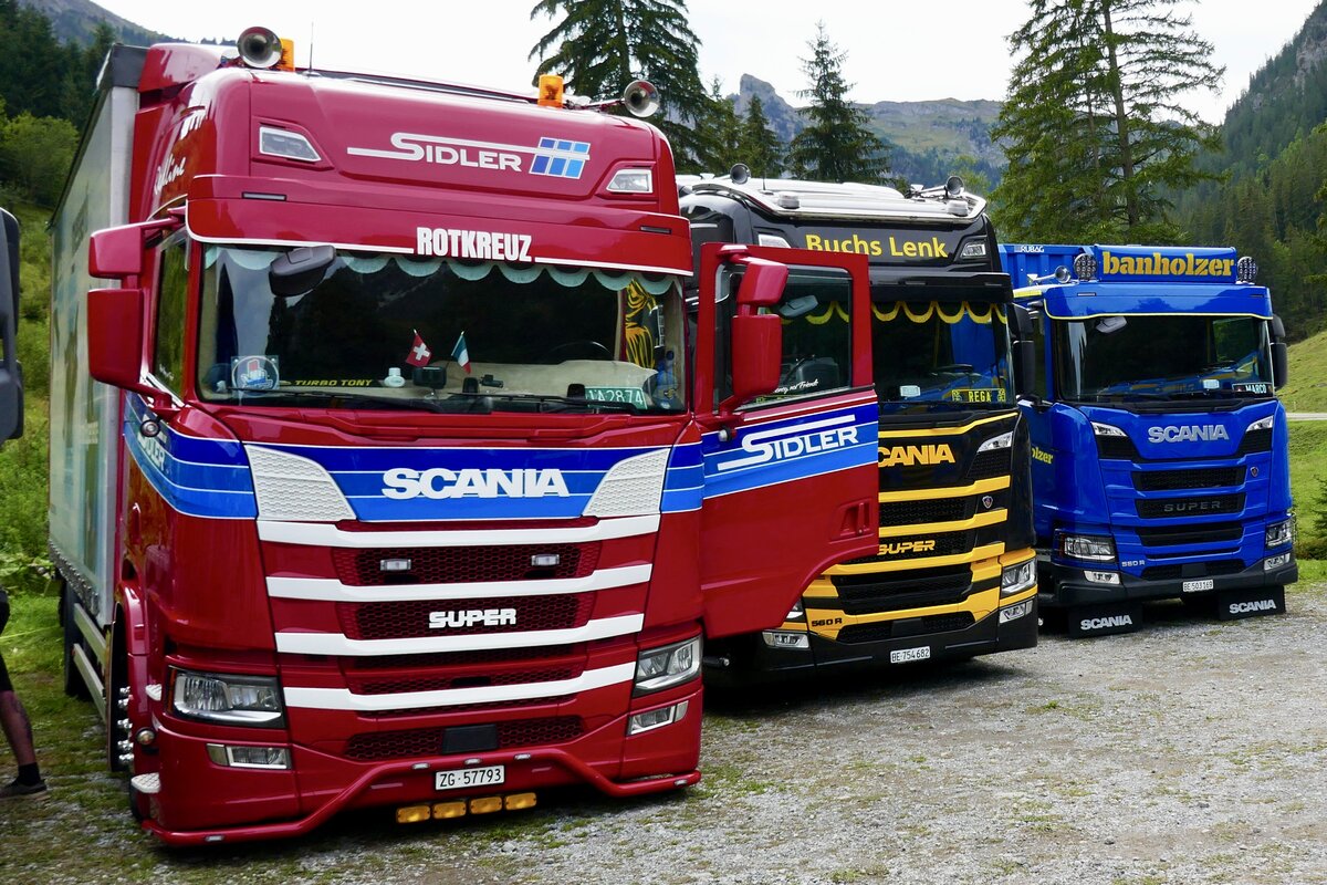 Ein Scania mit Pritsche von Sidler am 29.8.26 beim Diemtigtaler Truck Treff.
