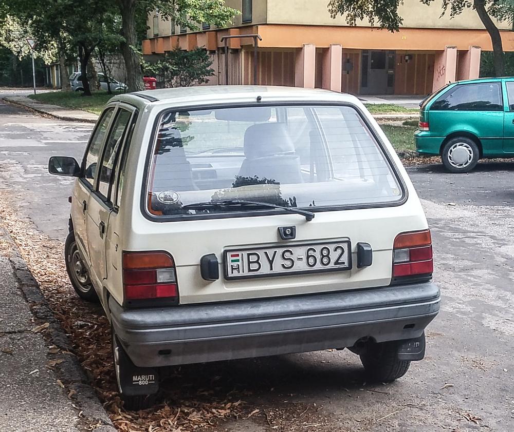 Ein (Suzuki) Maruti 800, fotografiert in Pécs (HU), August, 2019.