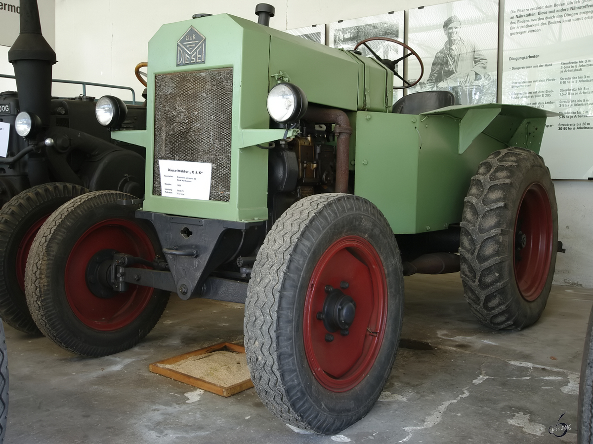 Ein Traktor der Firma Ohrenstein & Koppel aus dem Jahre 1939 im Agroneum Alt Schwerin. (April 2009)