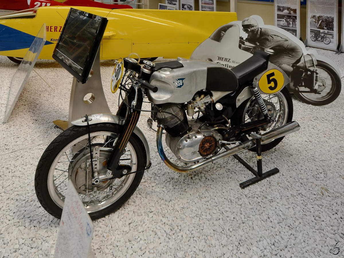 Eine NSU Sport Max von 1955 ist Teil der Ausstellung im Technik-Museum Speyer. (Mai 2014) 