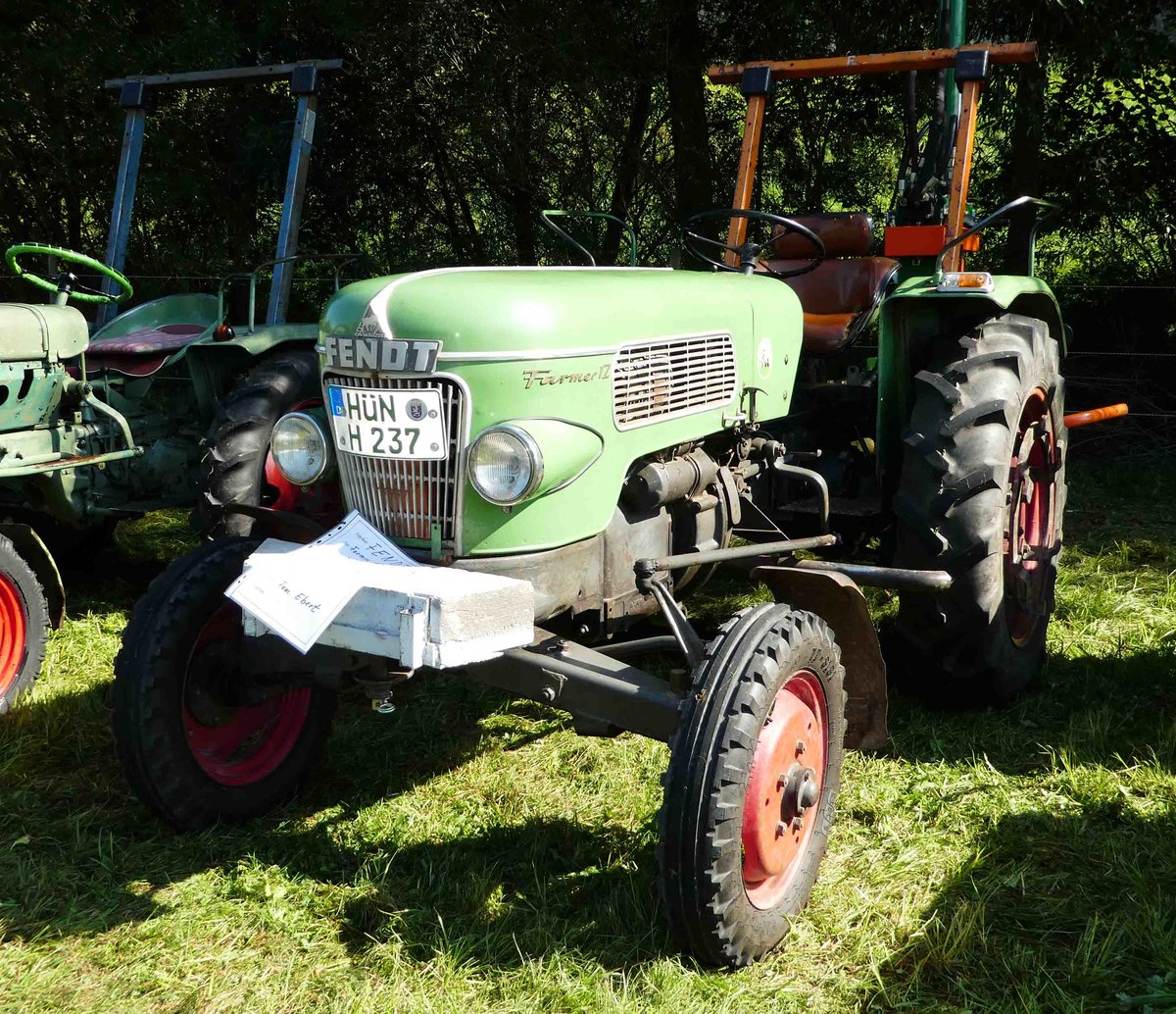 =Fendt Farmer 1Z, gesehen in 36088 Hünfeld-Michelsrombach im September 2016