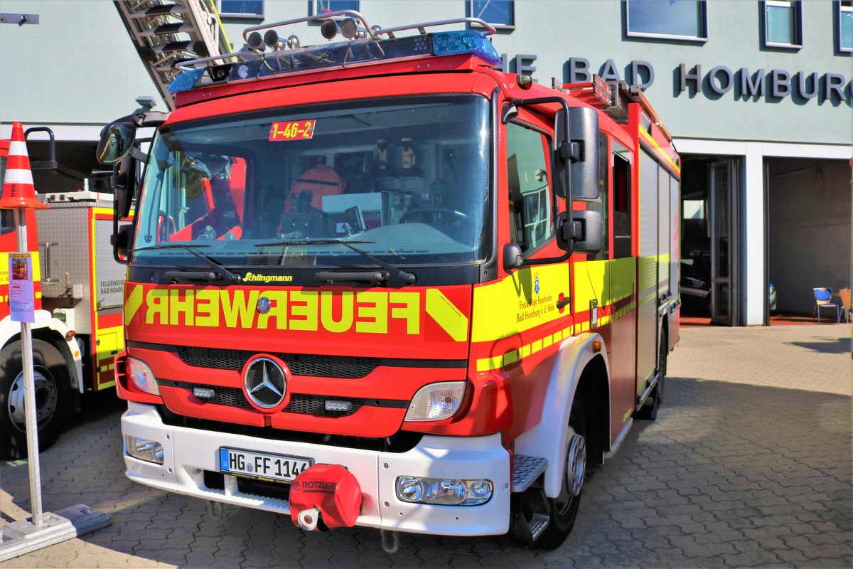 Feuerwehr Bad Homburg Mercedes Benz Atego HLF (Florian Homburg 1-46-2) am 12.08.18 beim Tag der Offenen Tür 