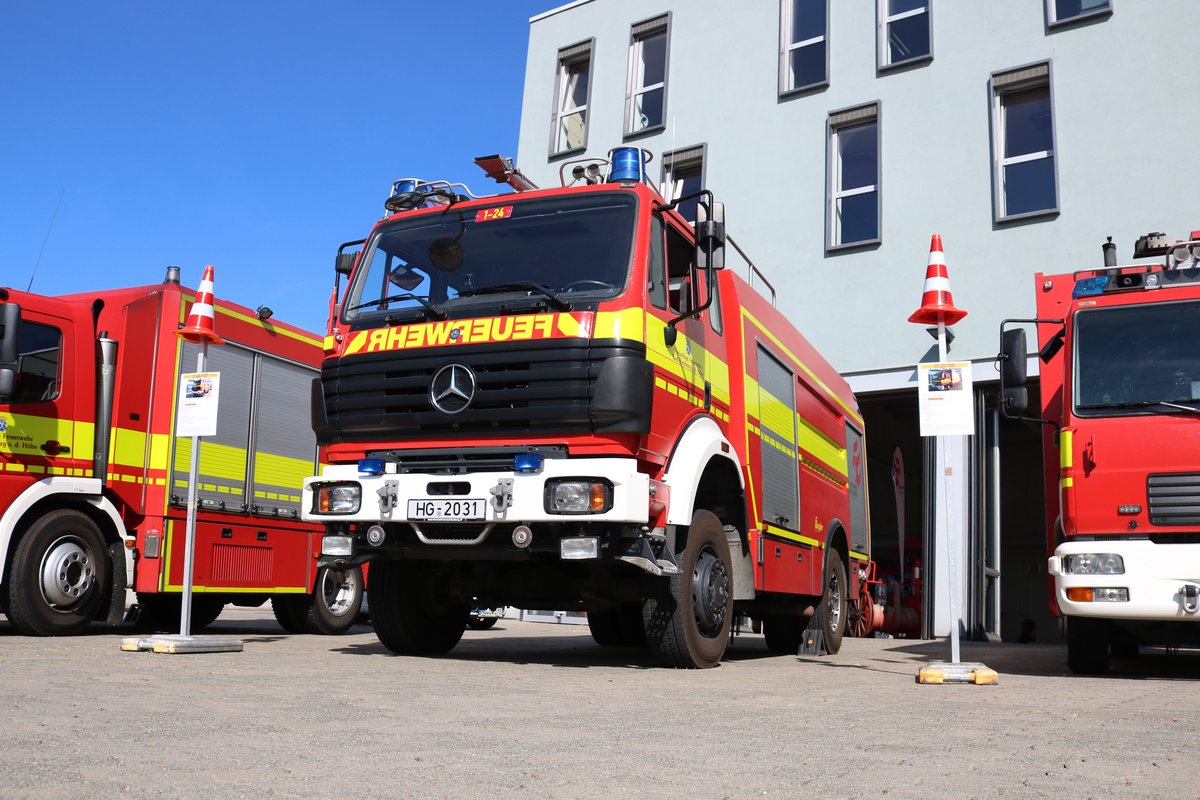 Feuerwehr Bad Homburg Mercedes Benz TLF 24/50 (Florian Homburg 1-24) am 12.08.18 beim Tag der Offenen Tür 