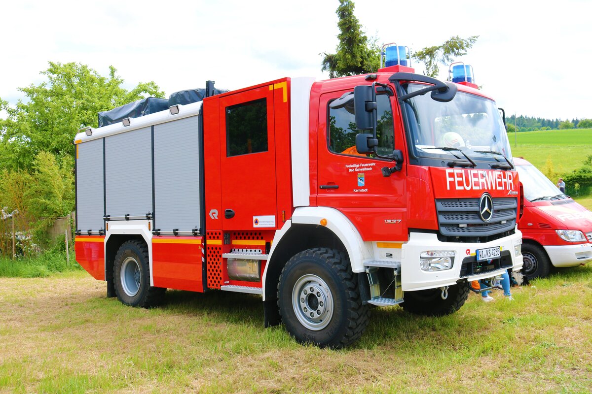 Feuerwehr Bad Schwalbach Mercedes Benz Atego LF20 Kats am 21.05.22 beim Tag der offenen Tür