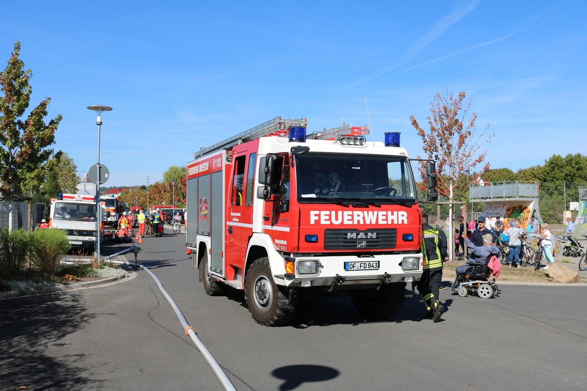 Feuerwehr Dreieich MAN LF10/6 (Florian Dreieich 8-43-1) am 16.09.18 bei einer Katastrophenschutzübung in Rödermark Urberach 