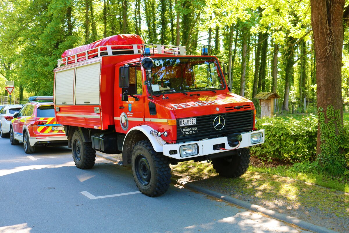 Feuerwehr Groß Zimmern Mercedes Benz Unimog U1300 RW am 07.05.22 bei einer Waldbrandübung in Groß Zimmern