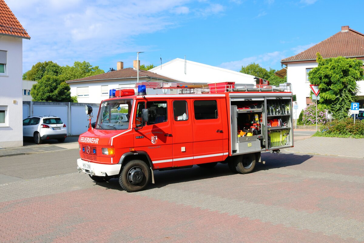 Feuerwehr Kelkheim Mercedes Benz Atego LF8 am 14.08.21 bei einen Fototermin