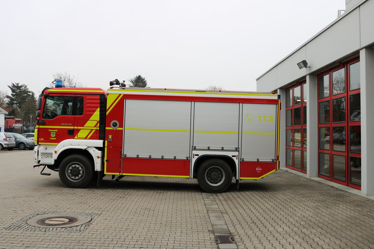 Feuerwehr Langen (Hessen) MAN TGM TLF4000 (Florian Langen 1/24) am 17.02.18 bei einen Fototermin fotografiert