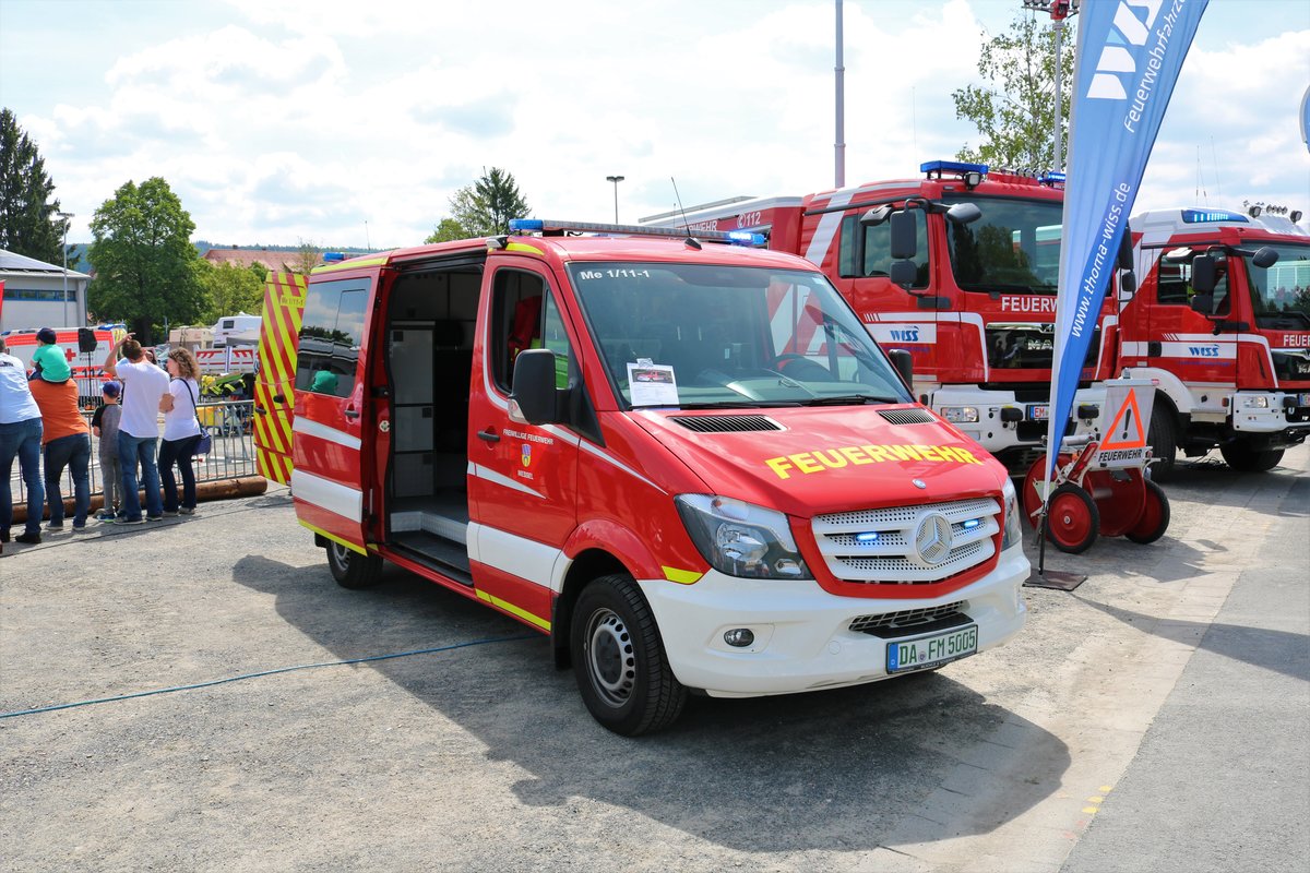 Feuerwehr Messel Mercedes Benz Sprinter ELW am 26.05.19 beim Kreisfeuerwehrtag in Michelstadt (Odenwald)