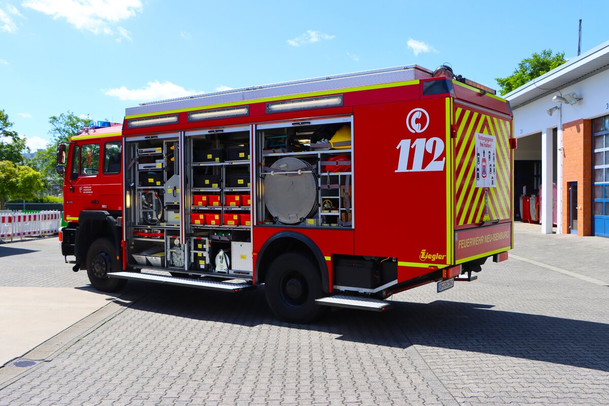 Feuerwehr Neu-Isenburg MAN 17.272 AF Ziegler RWG (Florian Isenburg 1/54-1) ex Eschnborn am 13.06.26 bei einen Fototermin. Danke f�r das tolle Shooting
