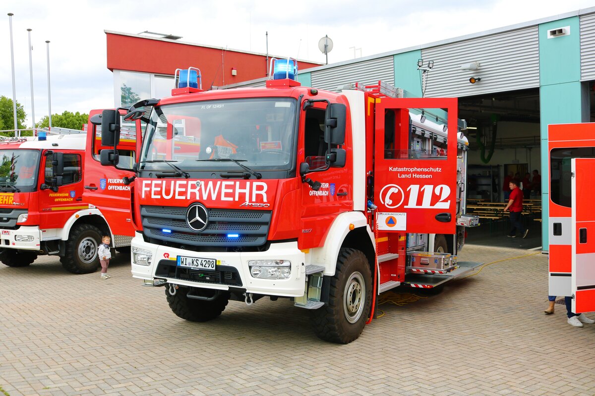 Feuerwehr Offenbach Mercedes Benz Atego LF20 Kats am 10.07.22 beim Tag der offenen Tür der Feuerwehr Rumpenheim