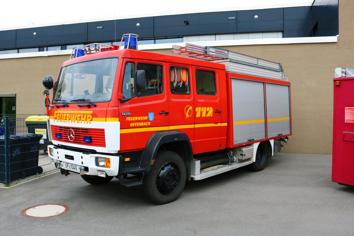 Feuerwehr Offenbach Mercedes Benz LF am 26.05.22 beim Tag der offenen Tür