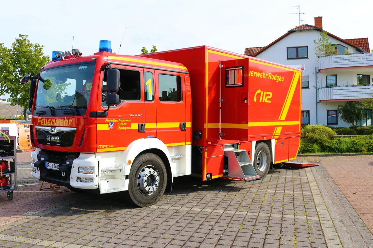 Feuerwehr Rodgau MAN TGM GW-Logistik am 03.09.23 beim Feuerwehrfest 125 Jahre Eppertshausen