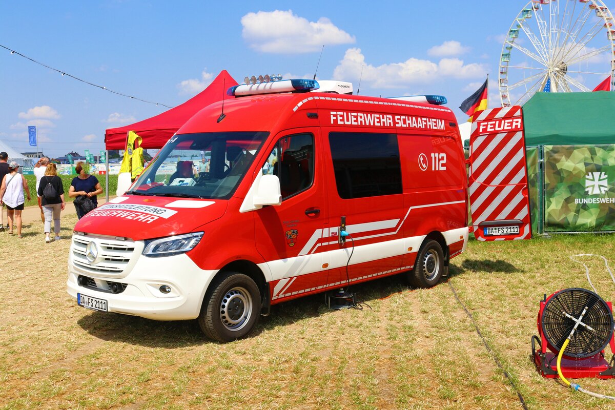 Feuerwehr Schaafheim Mercedes Bent Sprinter ELW am 08.06.23 auf dem Hessentag in Pfungstadt