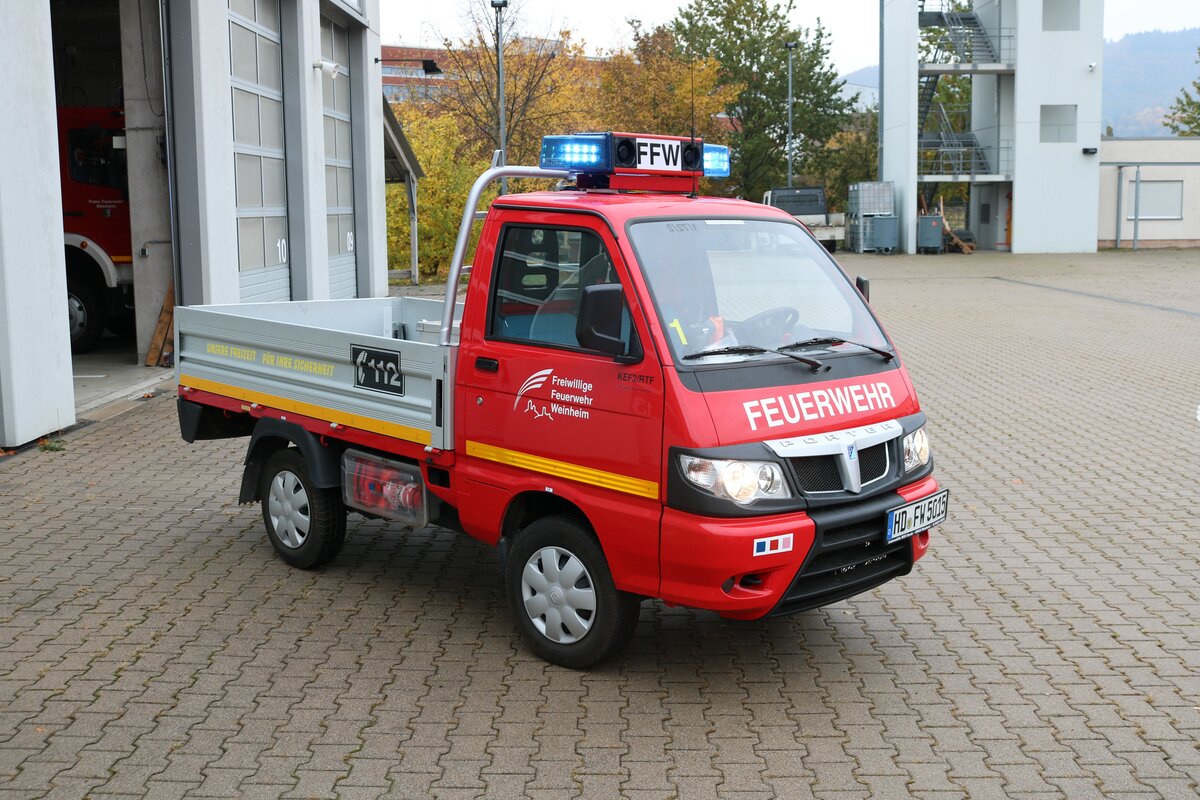 Feuerwehr Weinheim Stadt KEF am 30.10.21 bei einen Fototermin