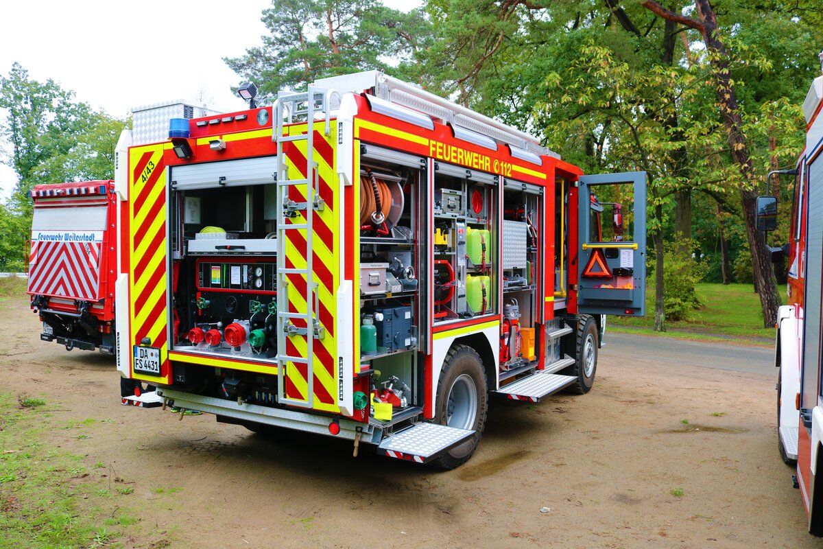 Feuerwehr Weiterstadt Mercedes Benz Atego LF20 Kats am 25.09.22 beim Tag der offenen Tür
