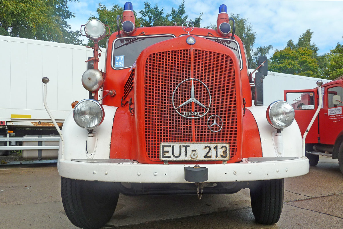 Feuerwehrfahrzeug EUT-213 Mercedes LF 3500 der Freiwillgen Feuerwehr Ahrensbök. Eutin, 22.09.2018