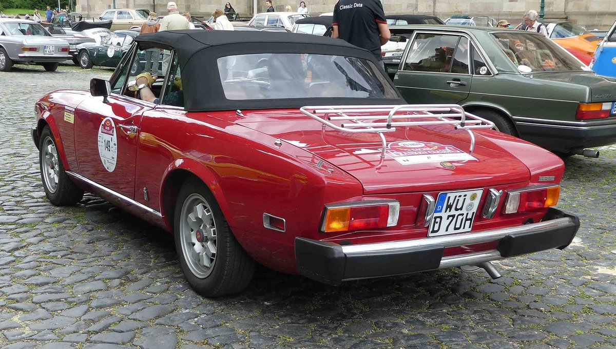 =Fiat 124 CS, Bj. 1977, 1739 ccm, 80 PS, unterwegs in Fulda anl. der SACHS-FRANKEN-CLASSIC im Juni 2019