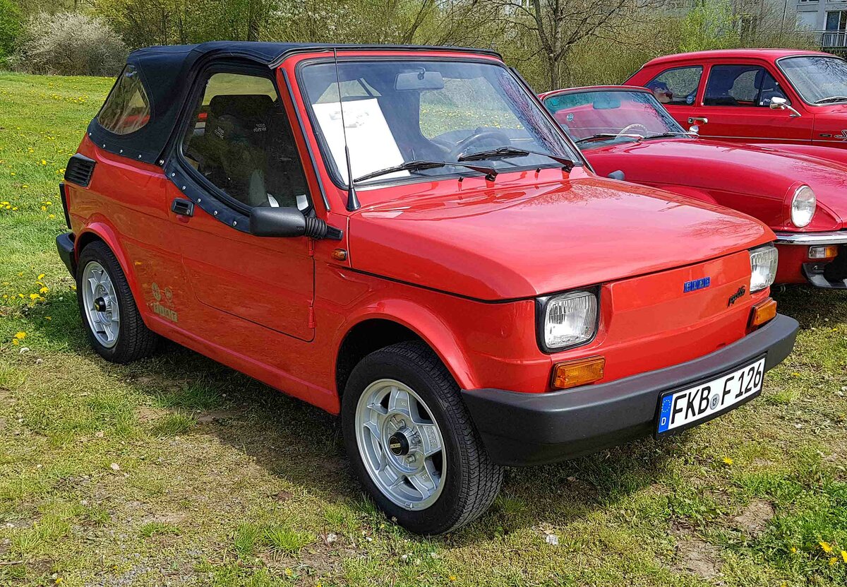 =Fiat 126, präsentiert bei der Oldtimerveranstaltung in Frankenberg/Eder im Mai 2023