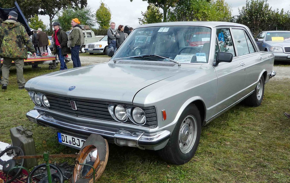 =Fiat 130 3200 V6, Bj. 1975, steht bei der Veterama zum Verkauf, 10-2017
