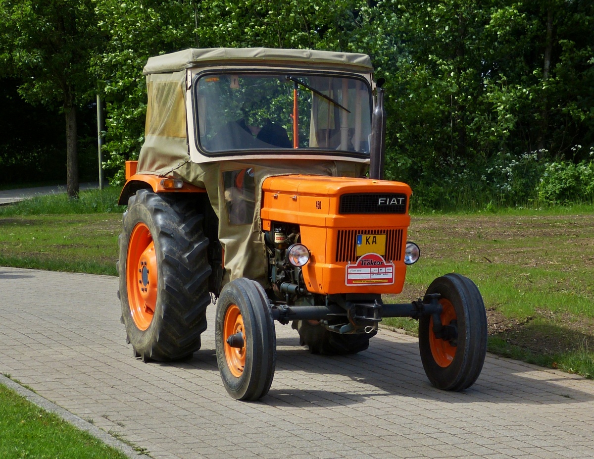 Fiat 450, nahm an der Rudfahrt in der Umgebung von Wintger teil, aufgenommen beim Oltimertreff in Wëntger (Wincrange(L). 29.05.2022