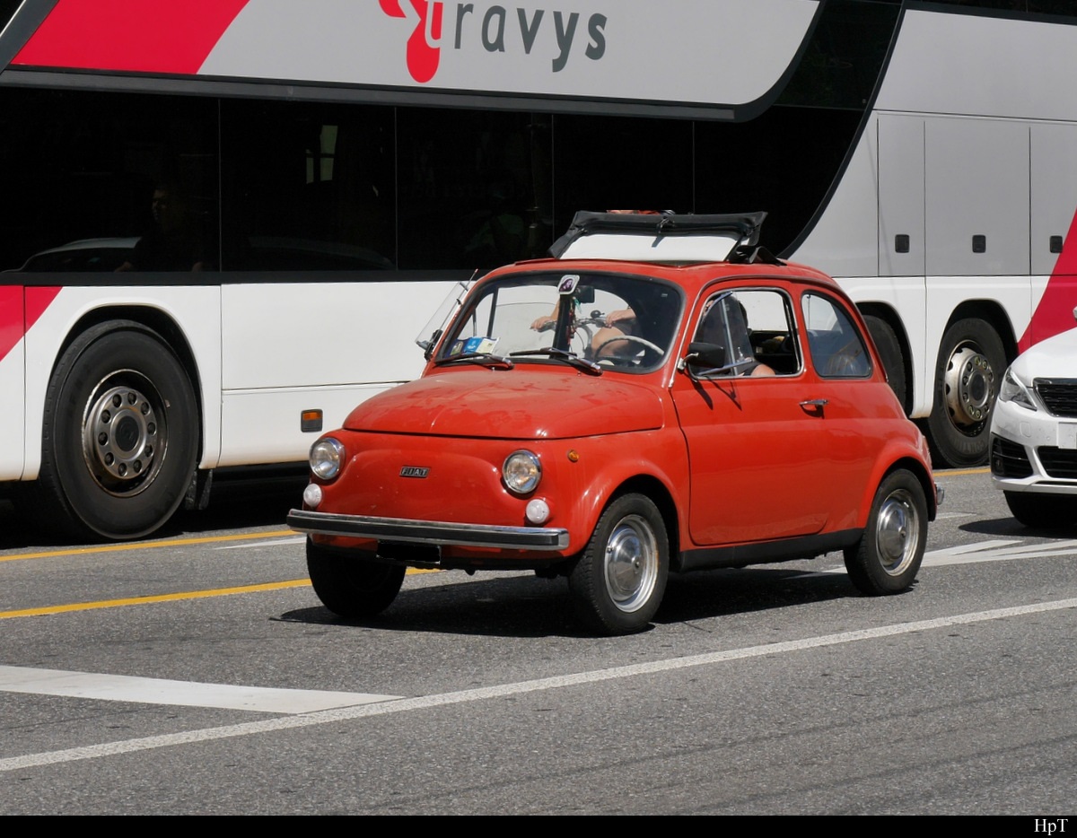 Fiat 500 unterwegs in der Stadt bern am 08.08.2020