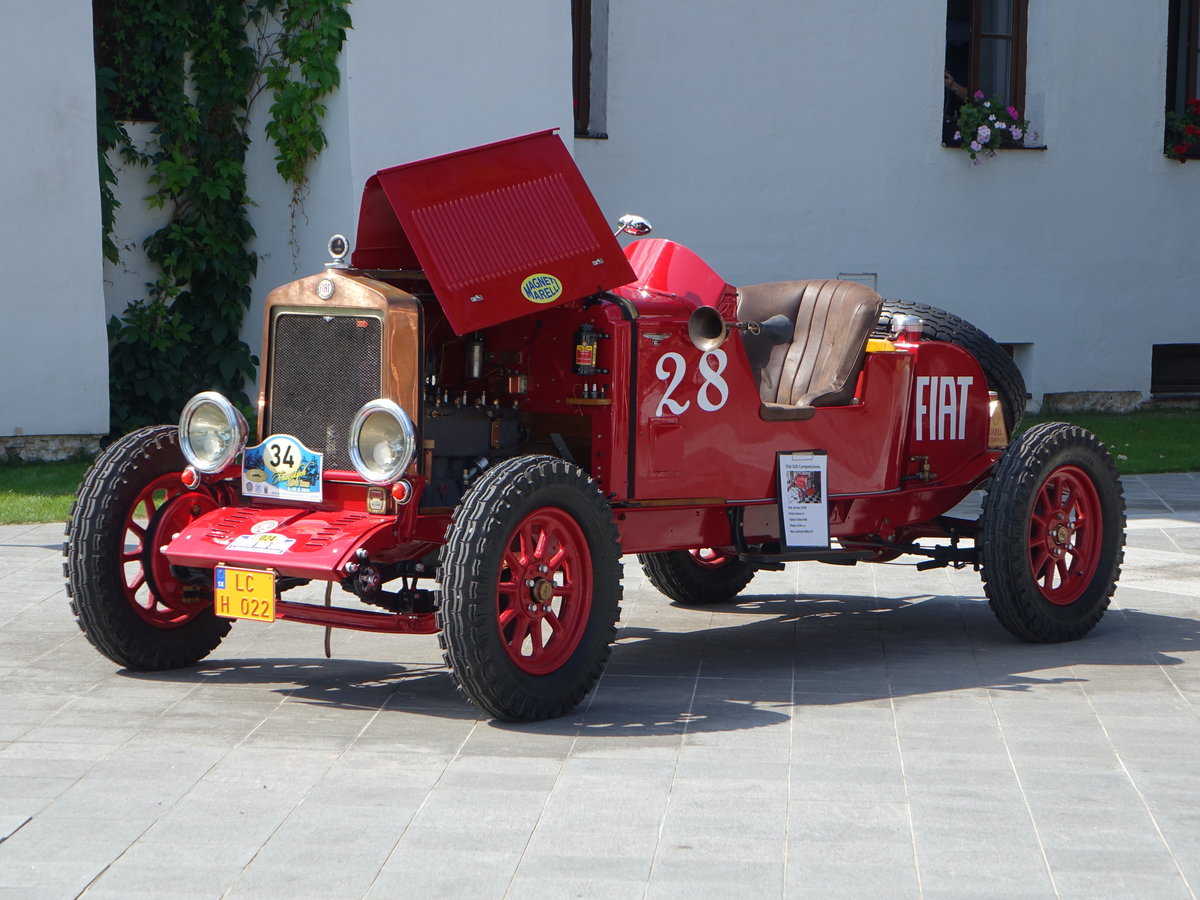 Fiat 520, Baujahr 1928, 46 PS Motor, gesehen in Divin Slowakei (29.08.2020)