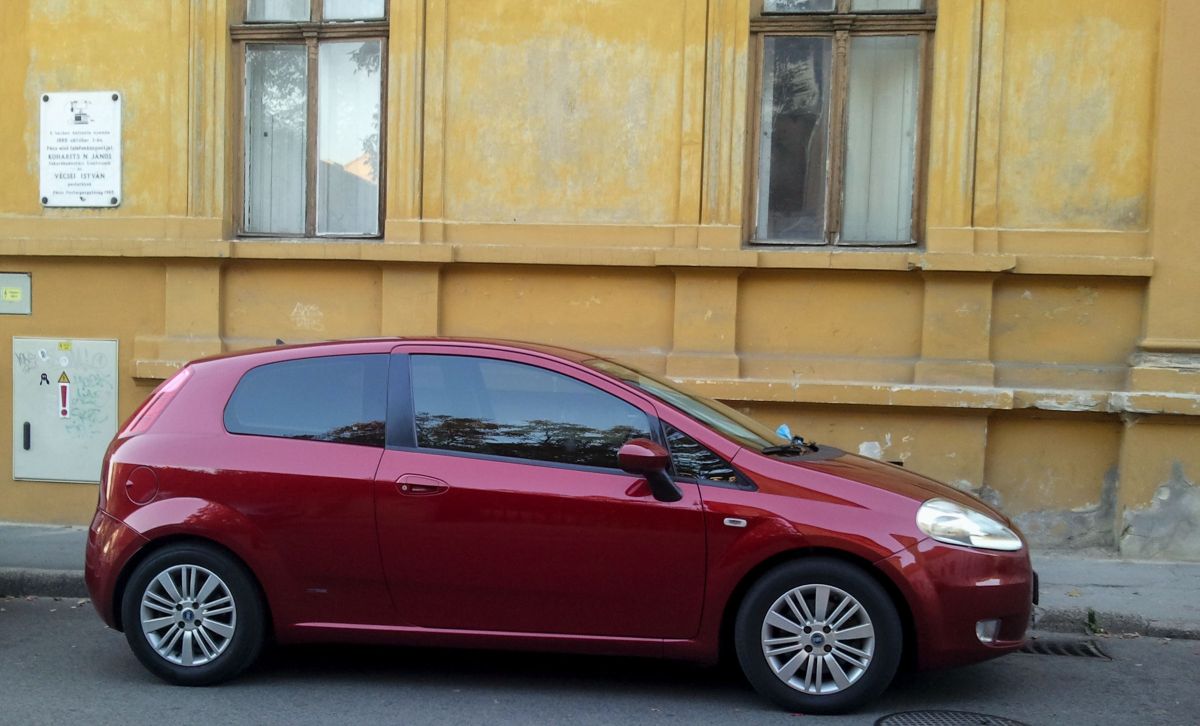 Fiat Grande Punto gesehen am 26.10.2013.
