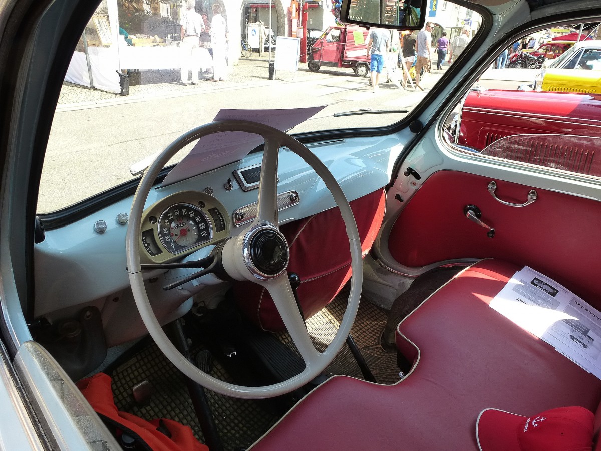 Fiat Kleinbus, Blick in den Innenraum, Waldkircher Sonntag, Juli 2014