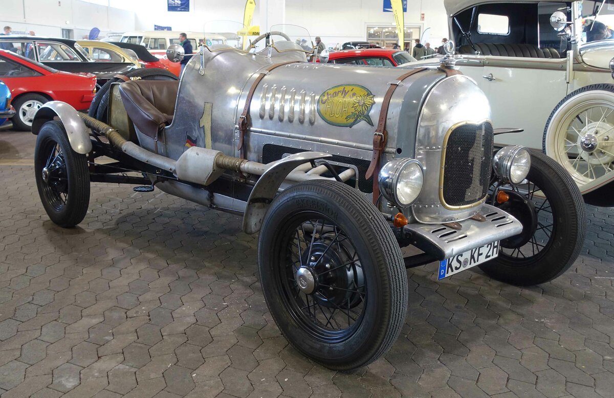 =Ford A-Speedster, Bj. 1931, 3286 ccm, 120 km/h, steht in der Ausstellung der Technorama 2022 in Kassel, 03-2022