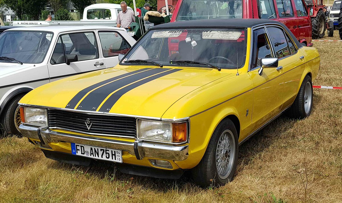 =Ford Granada V6, ausgestellt bei der Oldtimerausstellung in Uttrichshausen, 07-2022