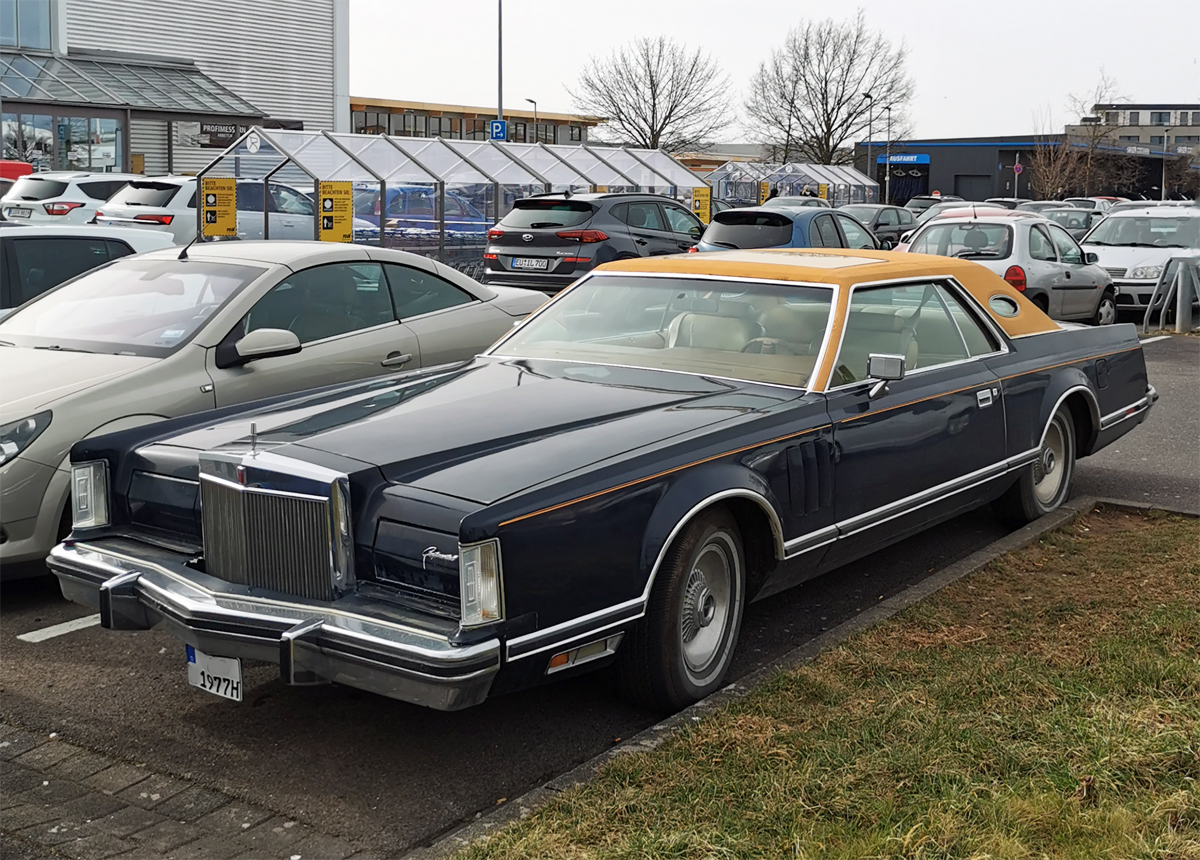 Ford Lincoln Continental (Front), Baujahr 1977 in Euskirchen - 22.02.2021